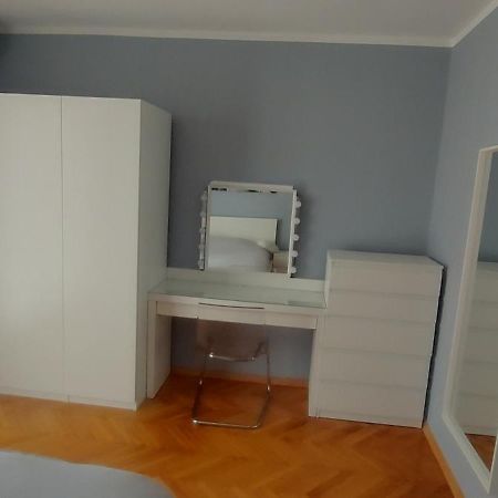 Ferienwohnung Rainbow Pula Exterior foto